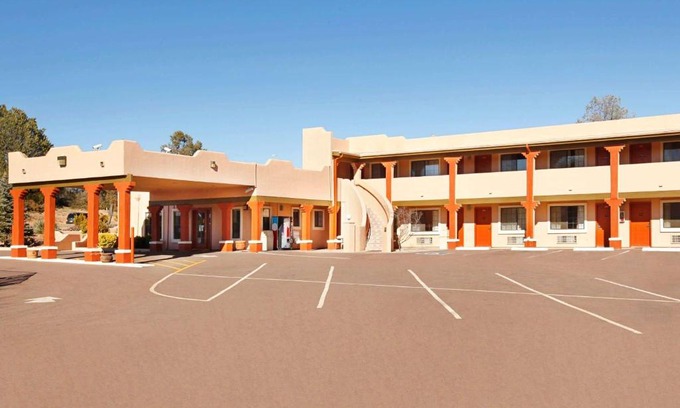 Payson Hotel | Super 8 by Wyndham Payson