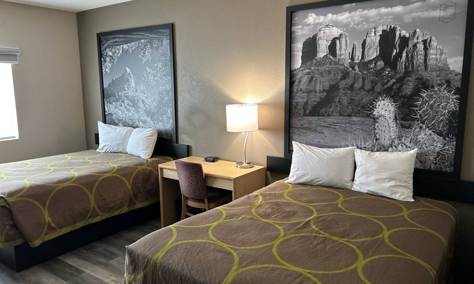 Quartzsite Hotel | Super 8 by Wyndham Quartzsite AZ