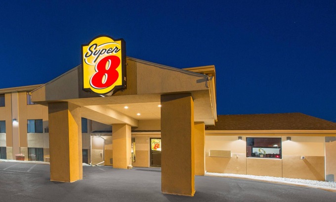 Sioux City Hotel | Super 8 by Wyndham Sioux City/Morningside Area