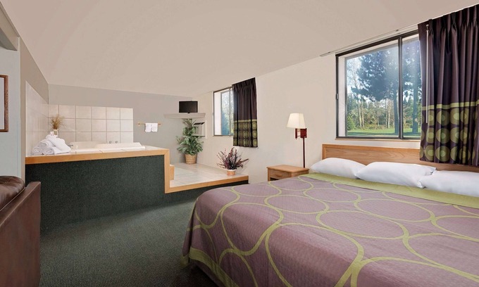Spearfish Hotel | Super 8 by Wyndham Spearfish