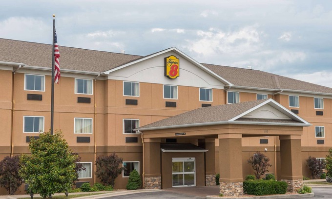 St. Robert Hotel | Super 8 by Wyndham St Robert Ft Leonard Wood Area