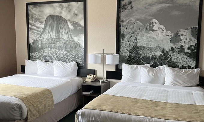 Sturgis Hotel | Super 8 by Wyndham Sturgis
