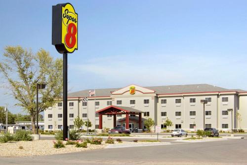Pauline Hotel | Super 8 by Wyndham Topeka at Forbes Landing