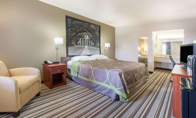 West Monroe Hotel | Super 8 by Wyndham West Monroe