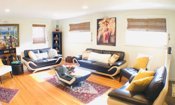 SeaTac House | Super Clean 2BR Unit Located Near Downtown & Shopping Mall