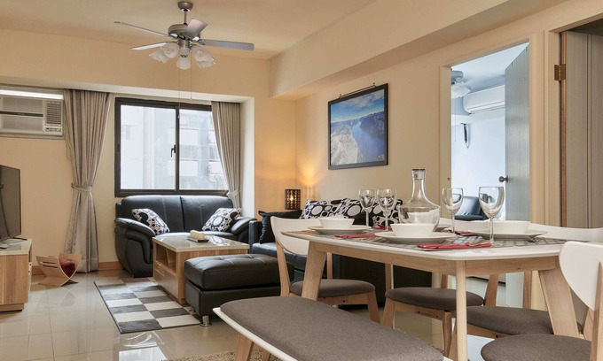 Daan Apartment | Super Clean Flat above Zhongxiao Fuxing MRT