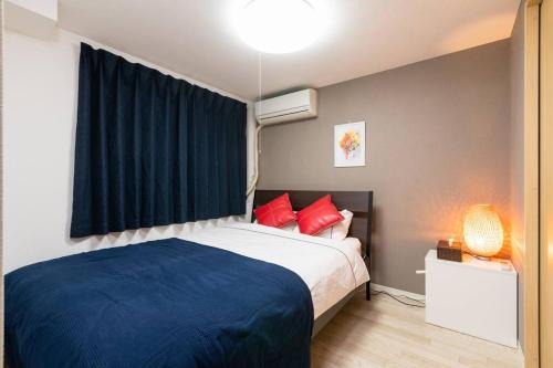 Sennichimae Apartment | Super close to Dotonbori! Great location room#305