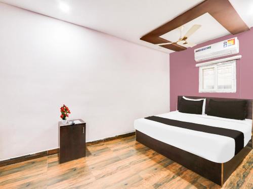 Hanmakonda Hotel | Super Collection O Hanamkonda Near NIT