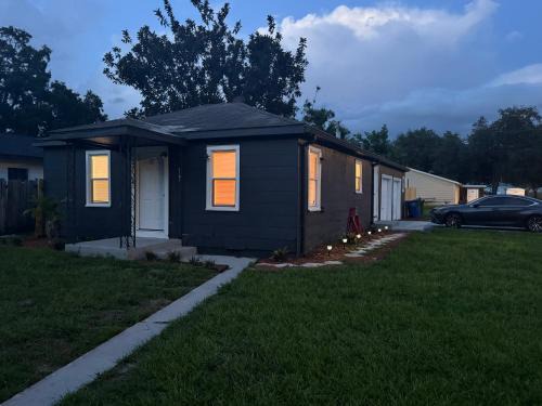 St. Petersburg - Clearwater House | Super Cozy St Petersburg Bungalow