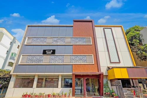 Chennai Hotel | Super Hotel O Perungalathur Near Bus Stand