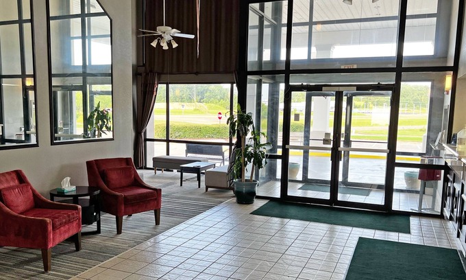 Pearl River Hotel | Super Inn and Suites Philadelphia