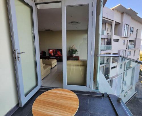 Maputo Apartment | SUPER MARES Comfortable & Cozy Apartment