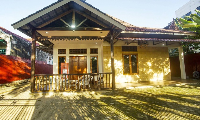Kalianda Hotel | Super OYO 91055 Homestay Syariah