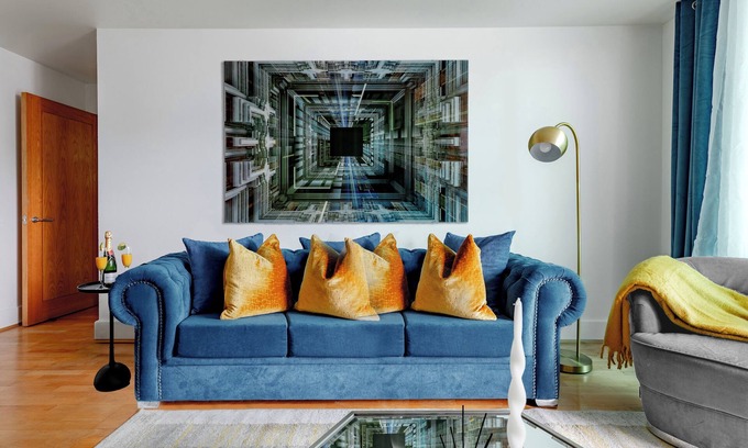 Vauxhall Apartment | Super Stylish Cutest Couples Luxury XL City Escape