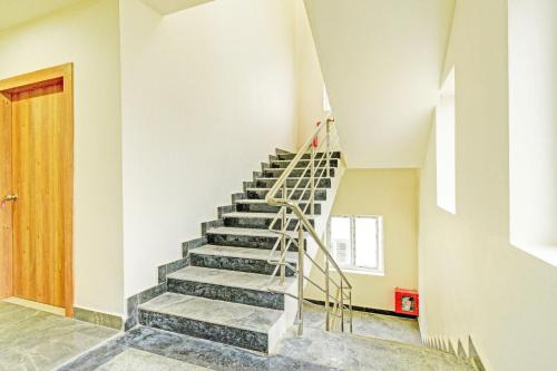 Medchal Hotel | Super Townhouse Oak Kompally