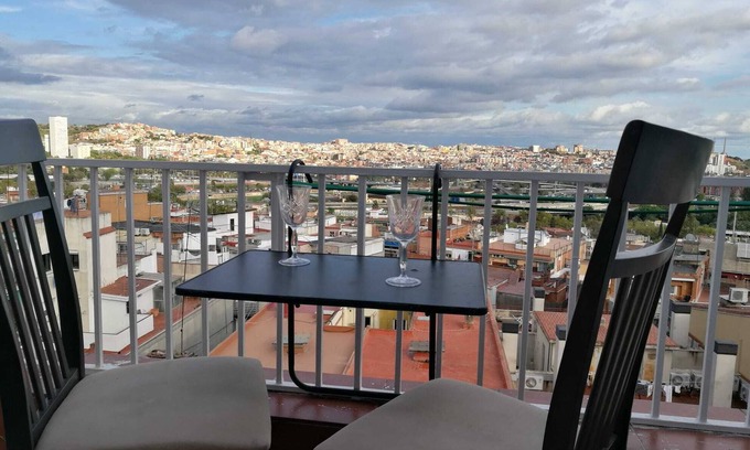la Trinitat Vella Apartment | Super Views Finestrelles Attic Entire Apartment