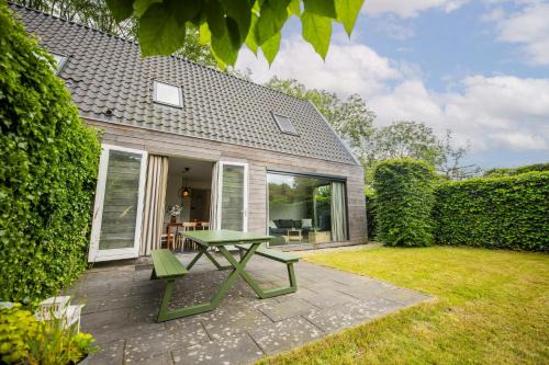 Het Hofke Apartment | Superb 90m2 Apartment with Garden - KS8A