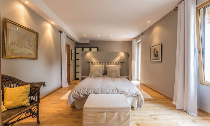 Orphin Villa | Superb architect-designed house in the heart of the forest near Rambouillet Versailles