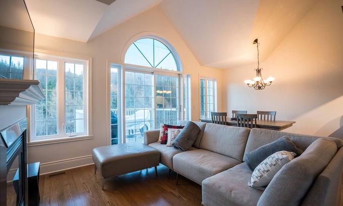 Saint-Sauveur Condo | Superb condo ski in /out SKI SAINT SAUVEUR