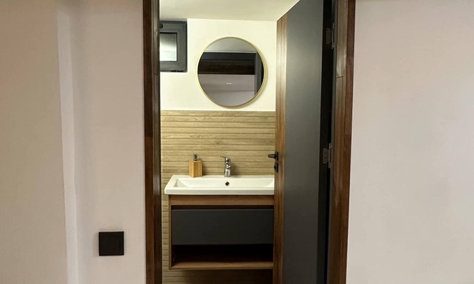 Arabkir House | Superb house with AC, garden and parking in vibrant Yerevan
