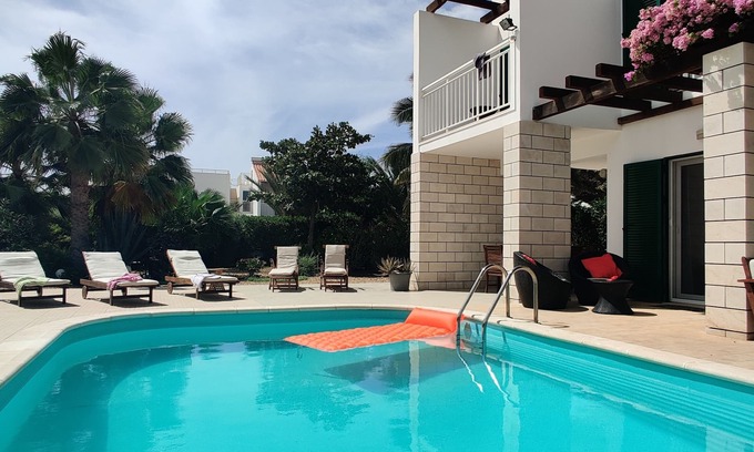 Santa Maria Villa | Superb large private villa with pool