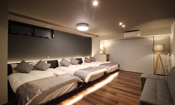 Kita Apartment | Superb location for 6p10 min walk from UmedaEquipped with projector - Precioso Umeda 301 /Osaka Ōsaka