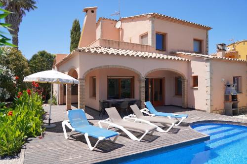 Sant Pere Pescador Villa | Superb villa near sandy beach Sant Pere Pescador, Amfora 64