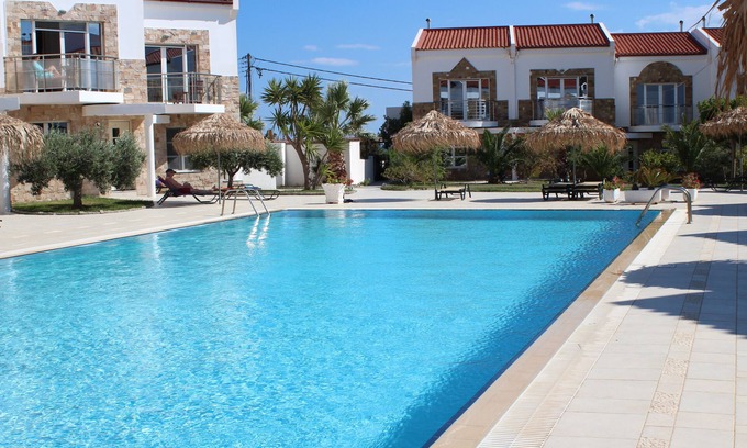 Makry Gialos Villa | Superb Villa with Large Shared Pool