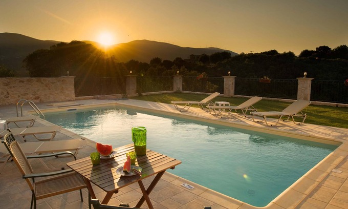 Katapodata Villa | SUPERB VILLA WITH PRIVATE POOL PEACEFUL LOCATION PRIVATE PARKING