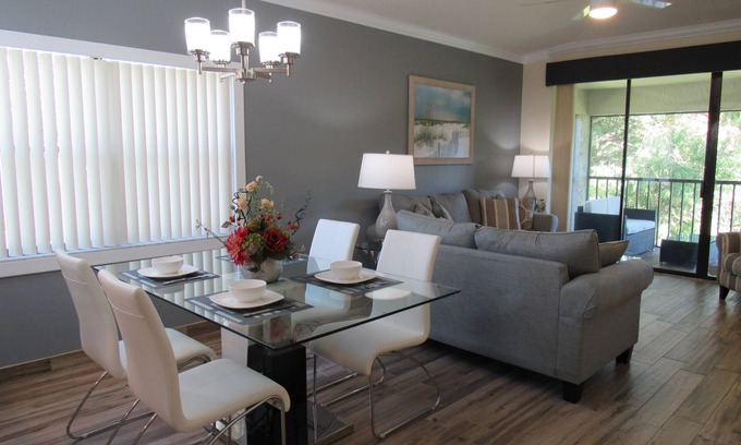 South Bradenton Condo | Superb Waterfront Condo! Heated Pools~Lanai~WiFi. By IMG~Beaches~AMI~Restaurants