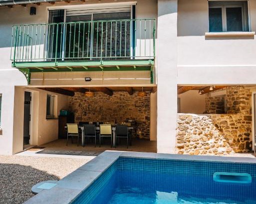 Bourdic House | Superbe maison de village-Piscine-Idéal famille