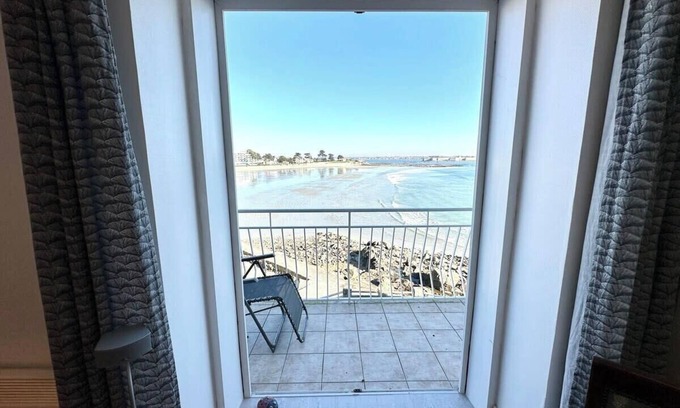 Larmor-Plage Apartment | Superbe ! T2 Archi Cosy - Vue mer 360°