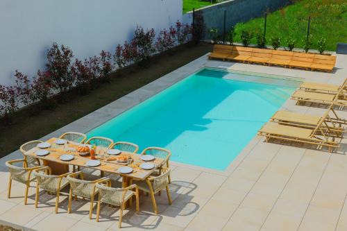 Le Bernard Villa | Superbe villa climatisée 4 chambres, 4 salles de bain avec piscine chauffée proche mer