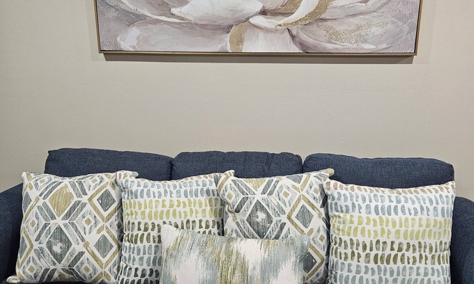 Mesquite House | SUPERHOST Grace Galore Unit B, Luxury 2bedrm/w Crib, /Mesquite Convention Center