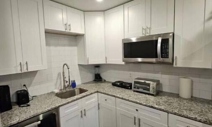 Mesquite House | SUPERHOST/Ilu Delight Unit A, Rodeo < 1 mile. Luxury Home.