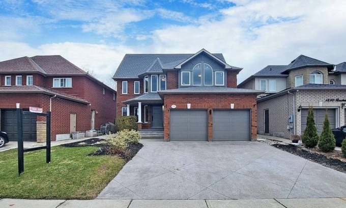 Pickering House | Superhouse for all!