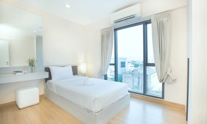 Khlong Tan Nuea Apartment | Superior 1 Bedroom B