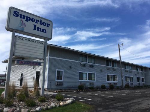 Superior Hotel | Superior Inn