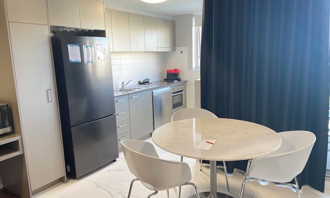 Newcastle Apartment | Superior One Bedroom