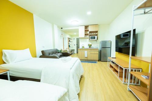 Bang Khlo Apartment | Superior Space Room with Bath