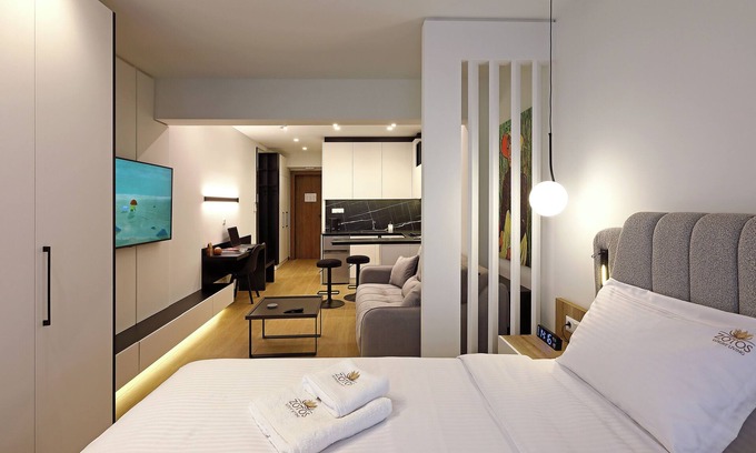 Thessaloniki City Centre Apartment | Superior Suite | Zotos Luxury Living #5
