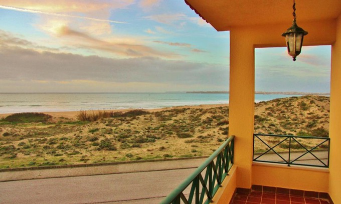 Peniche Hostel | Supertubos Beach Hostel