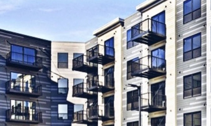 Columbia Heights Apartment | Supreme Luxury Condo