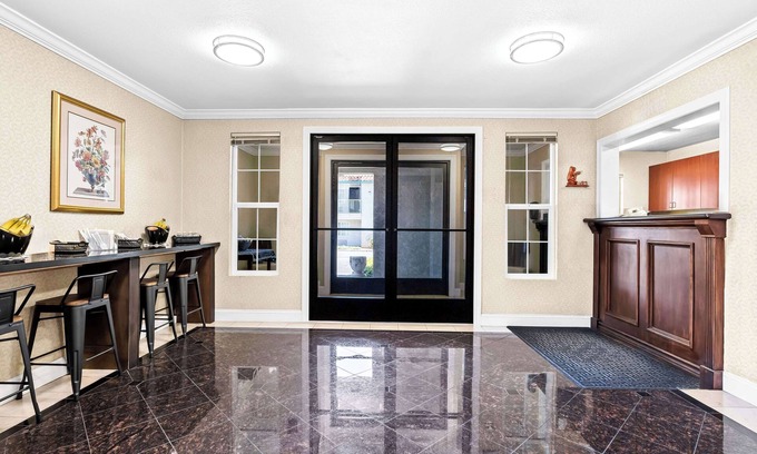 Castro Valley Hotel | SureStay Hotel by Best Western Castro Valley