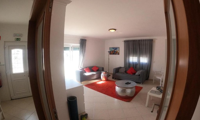 Peniche de Cima House | Surfcity