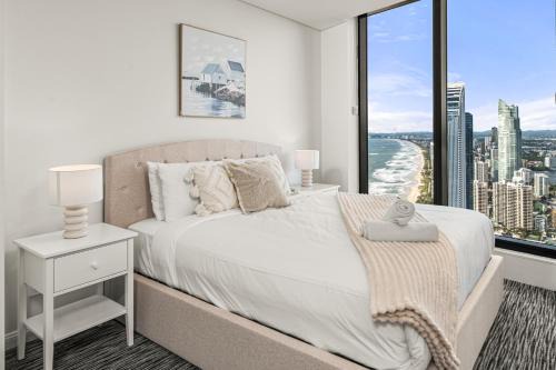Surfers Paradise Apartment | Surfers Paradise Skyline 3BR Free CP ocean view
