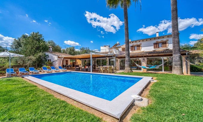 Llubi Villa | Sustainable Finca Can Tomeu in Mallorca