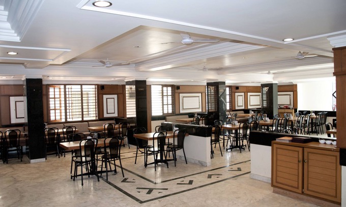 Kuvempu Nagara Hotel | Suvarna Residency