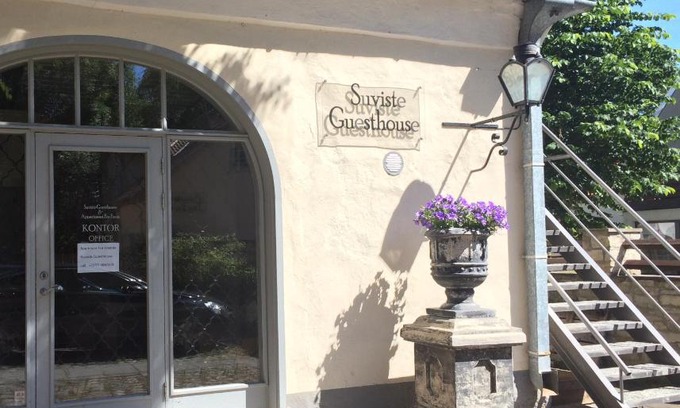Kuressaare House | Suviste Guesthouse