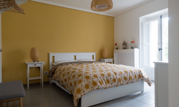 Ragusa House | Swabian Eagle Domus, Amber house